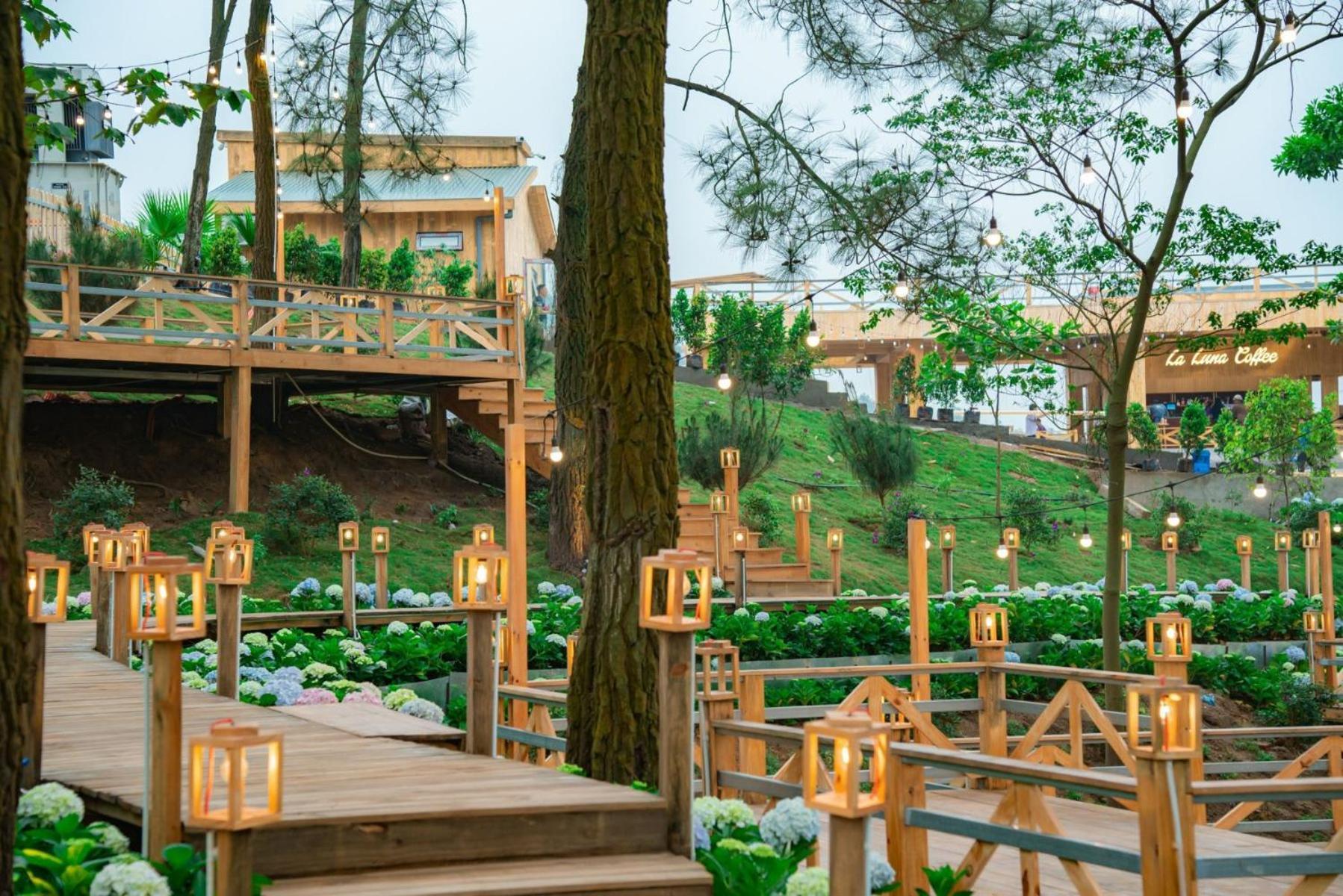 Bed and Breakfast Nha Nghi Anh Dung Халонг Экстерьер фото